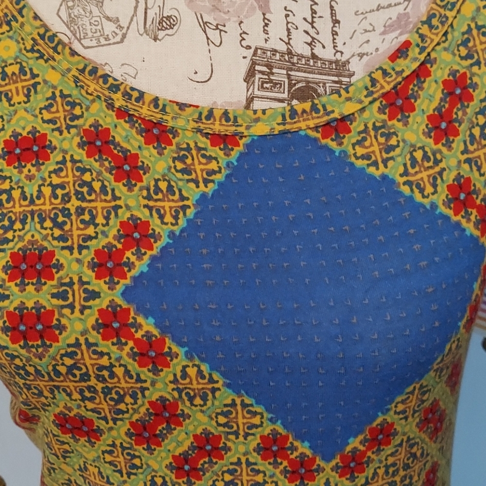 LULAROE DRESS - Picture 3 of 7